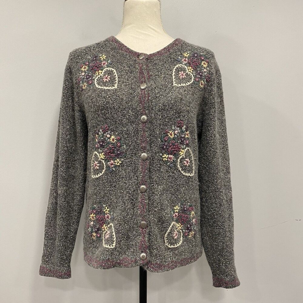 VINTAGE Handknit S Gray Button Cardigan Embroidered Floral Heart Granny Cottage